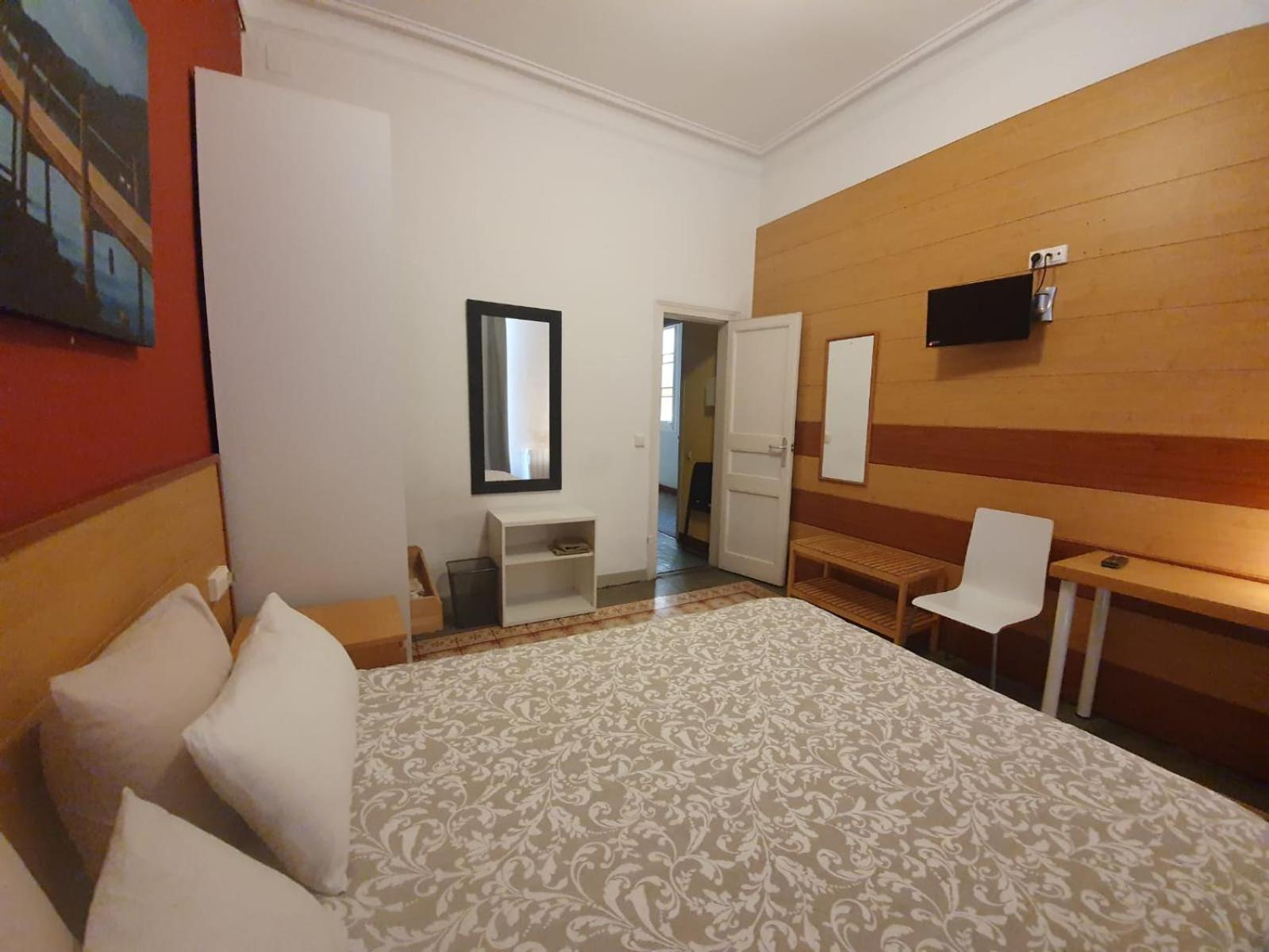 Apartamento Urgell Apartment Барселона Екстериор снимка